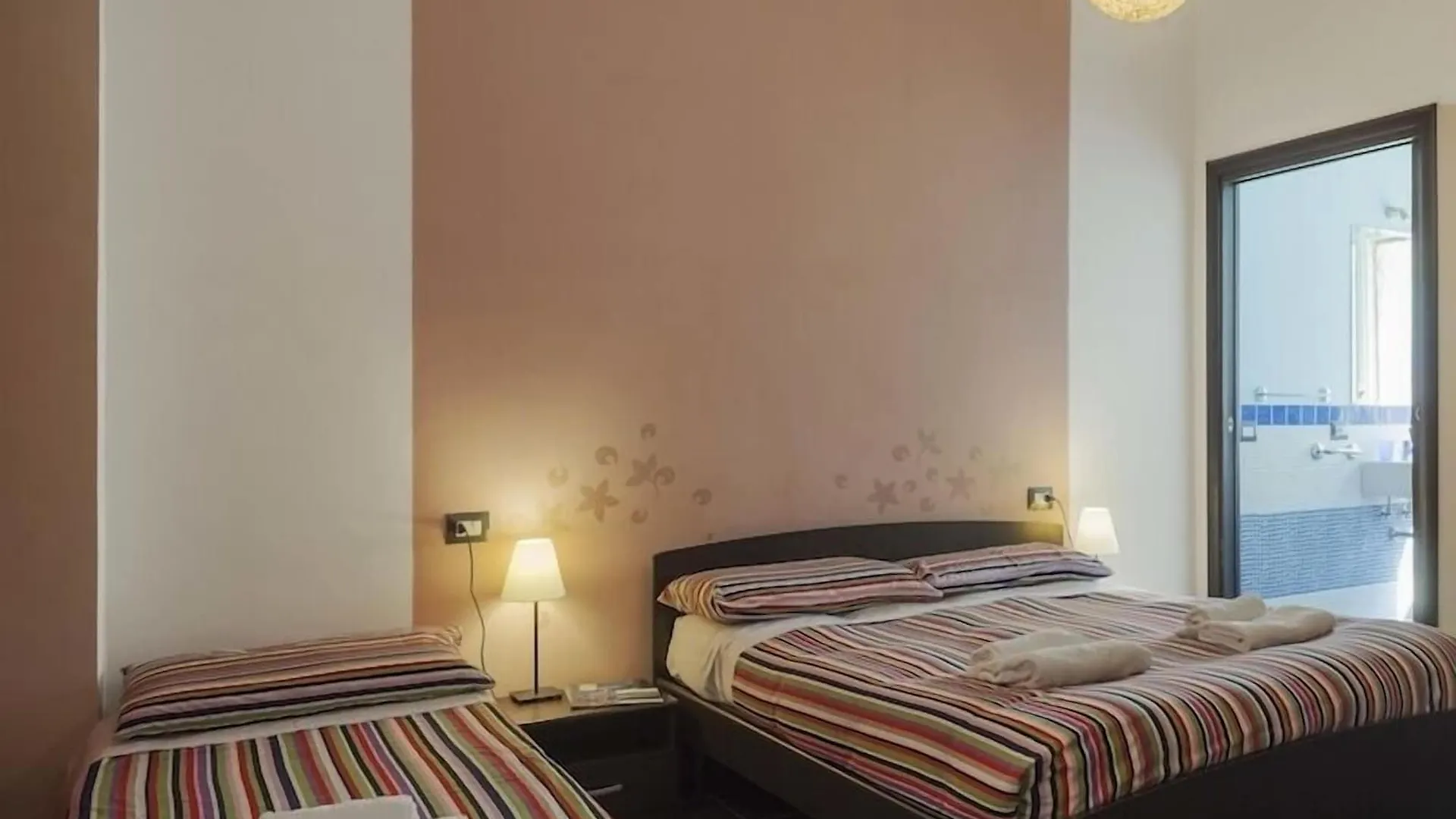 Hostel Of The Sun Naples